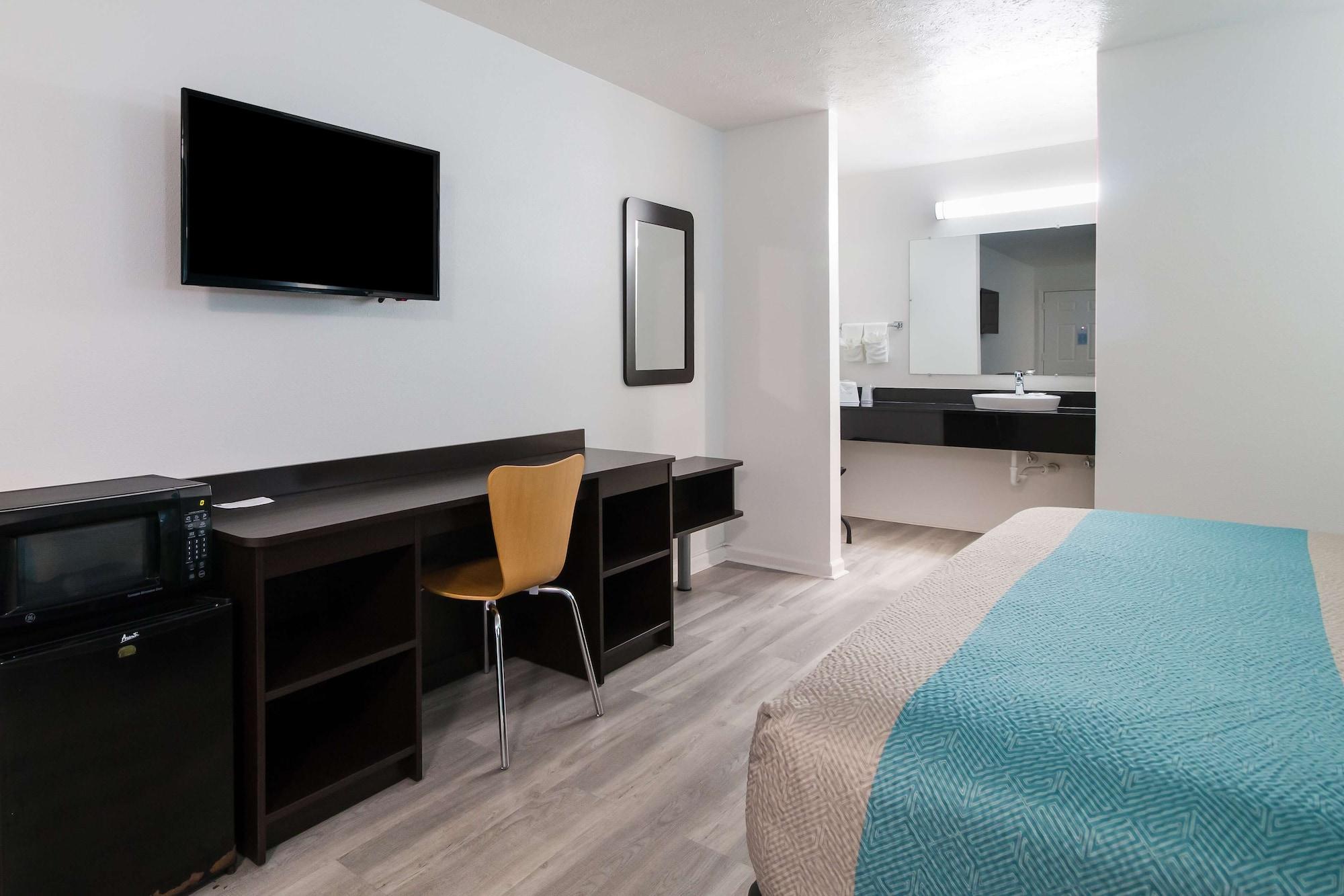 Motel 6-Metropolis, Il Kültér fotó