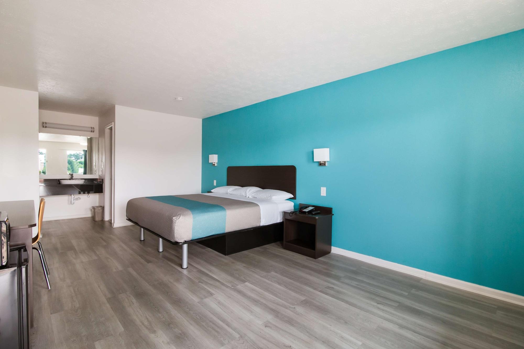 Motel 6-Metropolis, Il Kültér fotó