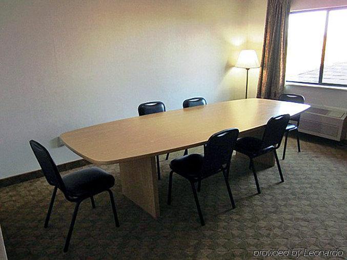 Motel 6-Metropolis, Il Kültér fotó