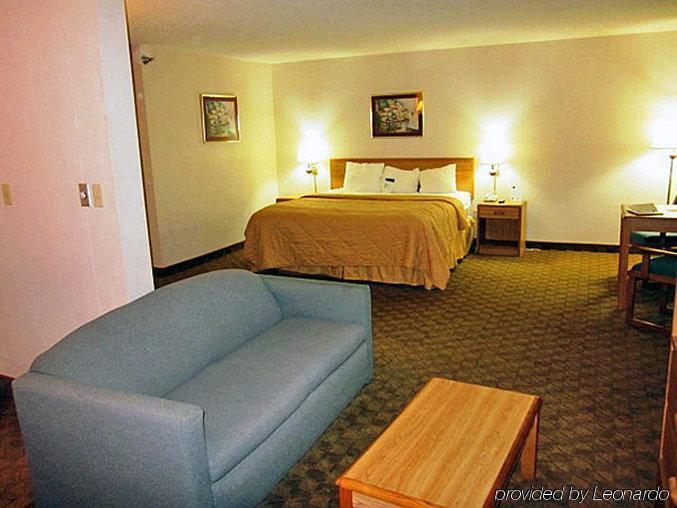 Motel 6-Metropolis, Il Kültér fotó